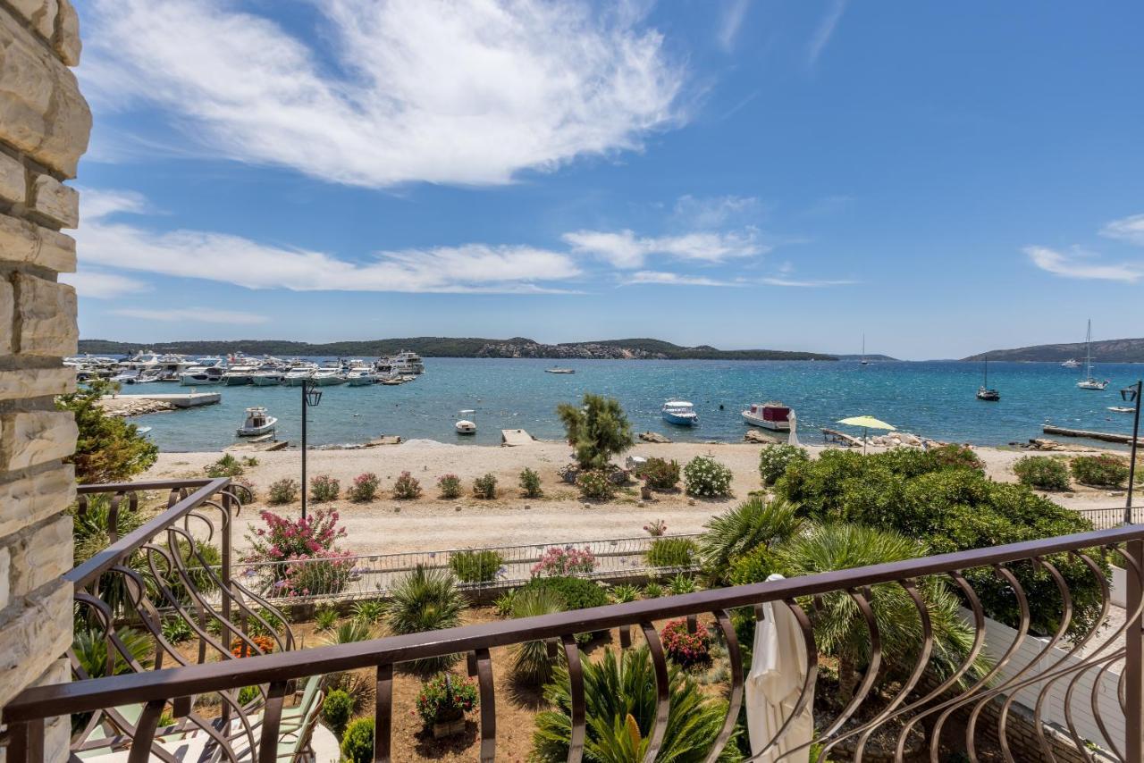 Villa Ratka Trogir Exterior foto